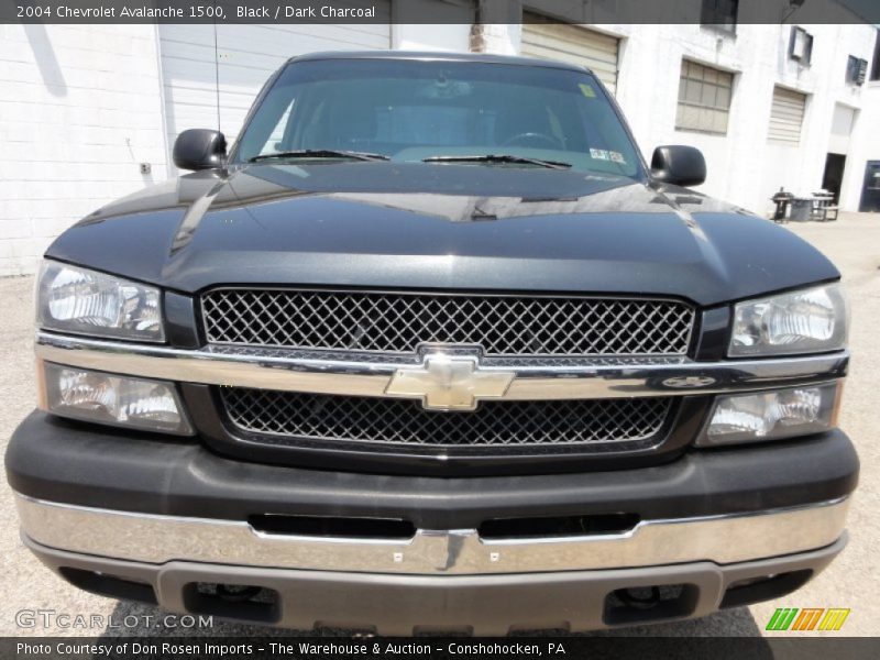 Black / Dark Charcoal 2004 Chevrolet Avalanche 1500