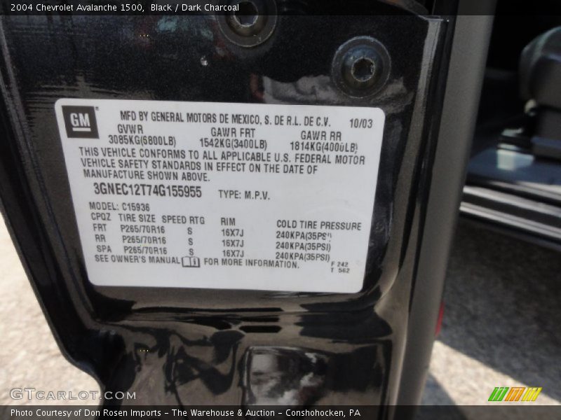 Black / Dark Charcoal 2004 Chevrolet Avalanche 1500
