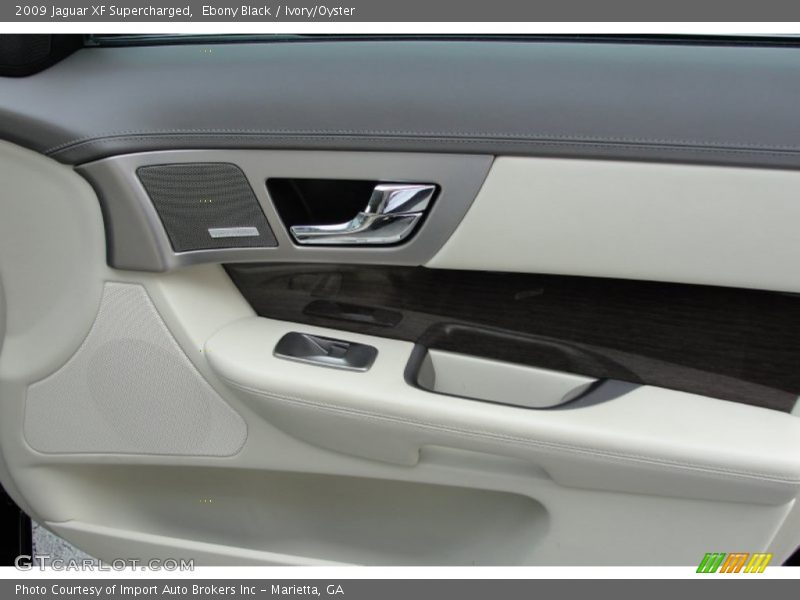 Ebony Black / Ivory/Oyster 2009 Jaguar XF Supercharged