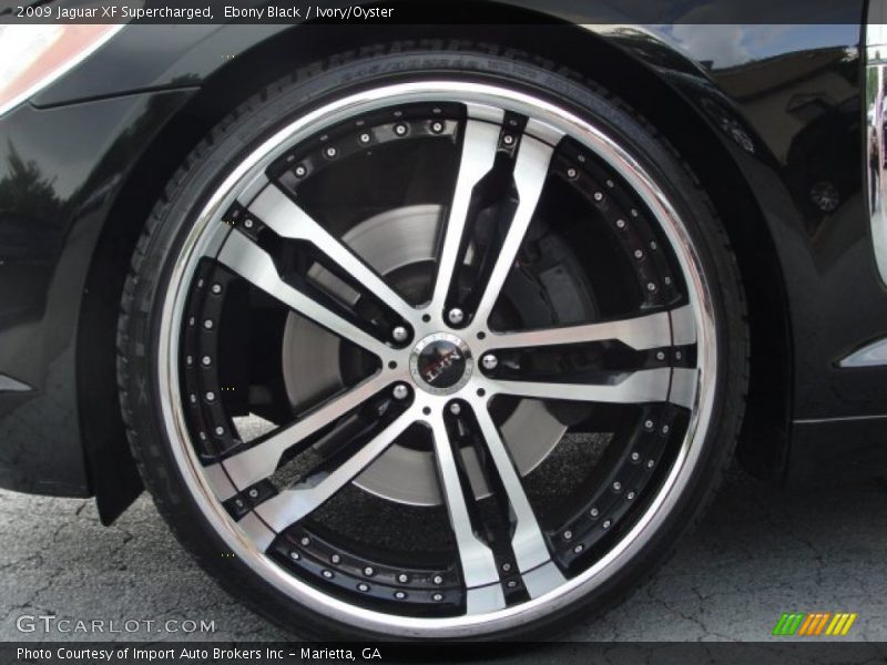 Custom Wheels of 2009 XF Supercharged
