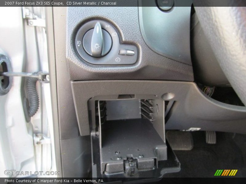 CD Silver Metallic / Charcoal 2007 Ford Focus ZX3 SES Coupe