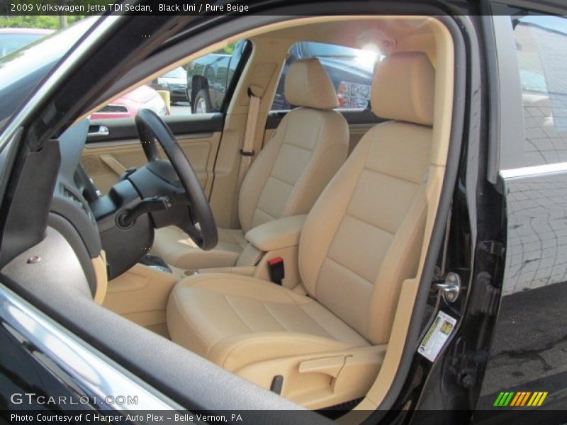 Black Uni / Pure Beige 2009 Volkswagen Jetta TDI Sedan
