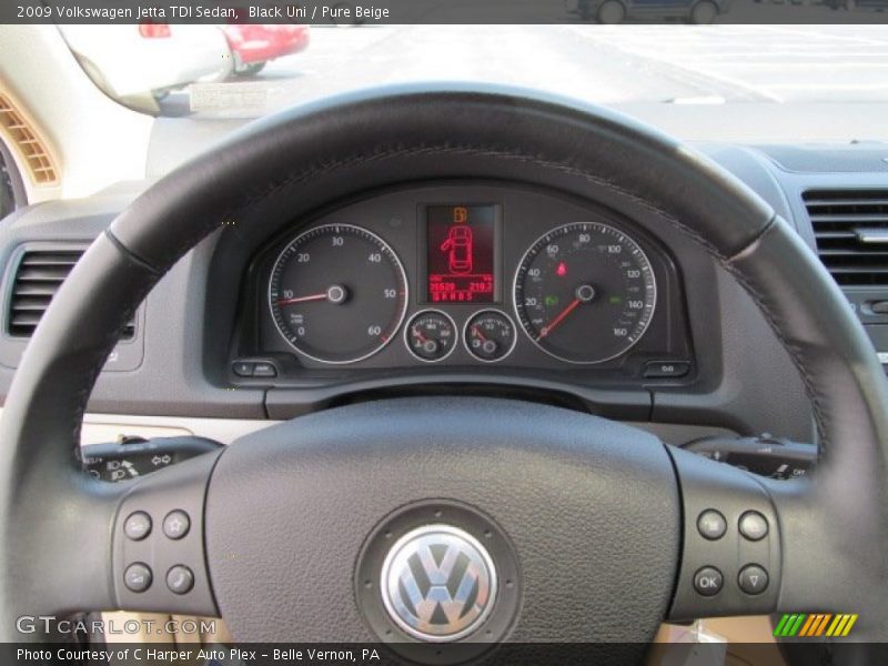 Black Uni / Pure Beige 2009 Volkswagen Jetta TDI Sedan