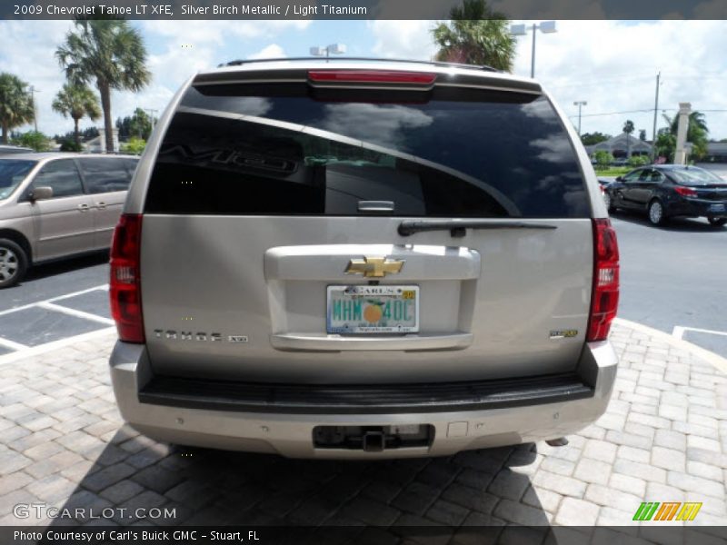 Silver Birch Metallic / Light Titanium 2009 Chevrolet Tahoe LT XFE