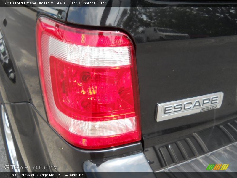 Black / Charcoal Black 2010 Ford Escape Limited V6 4WD