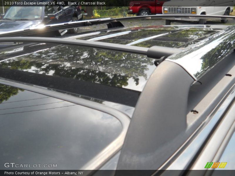 Black / Charcoal Black 2010 Ford Escape Limited V6 4WD