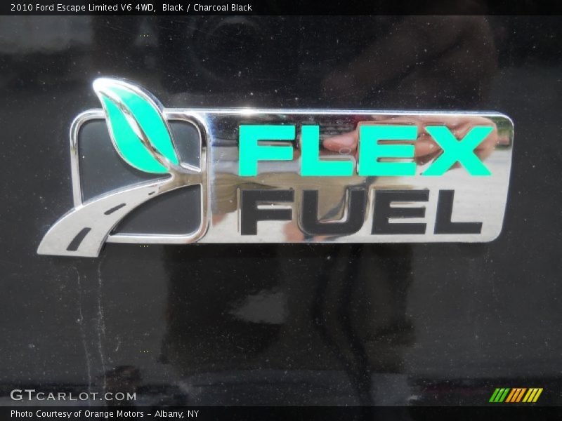Black / Charcoal Black 2010 Ford Escape Limited V6 4WD