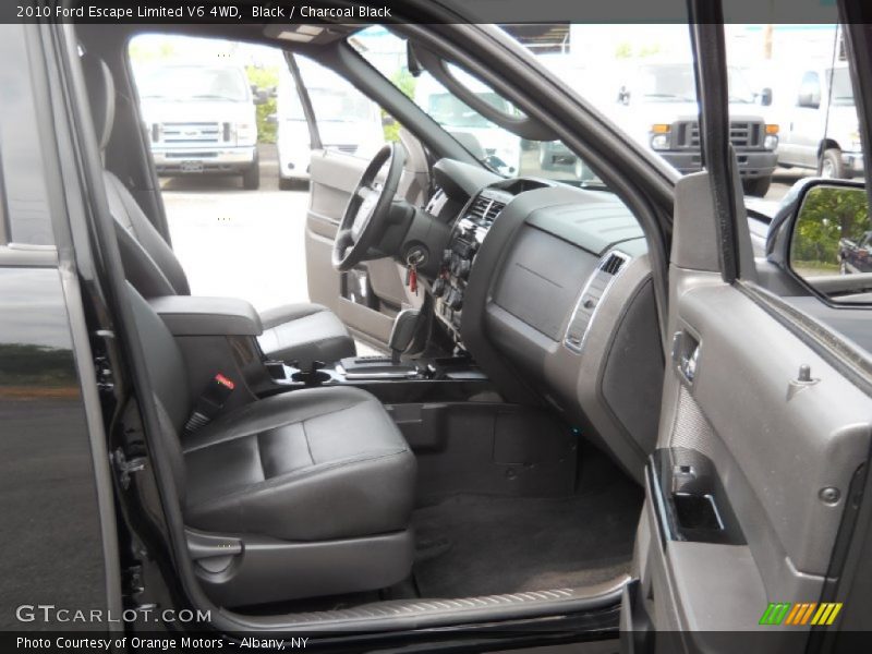 Black / Charcoal Black 2010 Ford Escape Limited V6 4WD