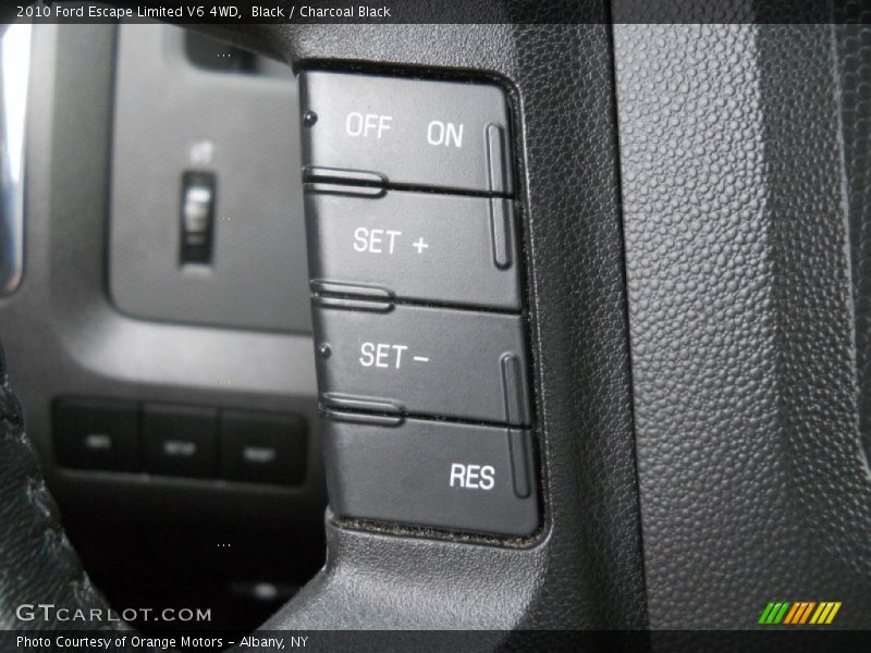 Black / Charcoal Black 2010 Ford Escape Limited V6 4WD