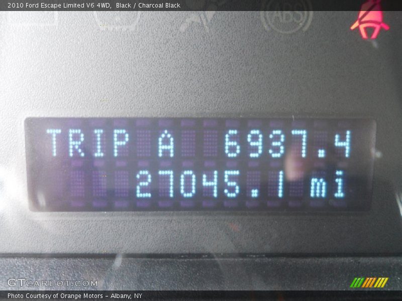 Black / Charcoal Black 2010 Ford Escape Limited V6 4WD