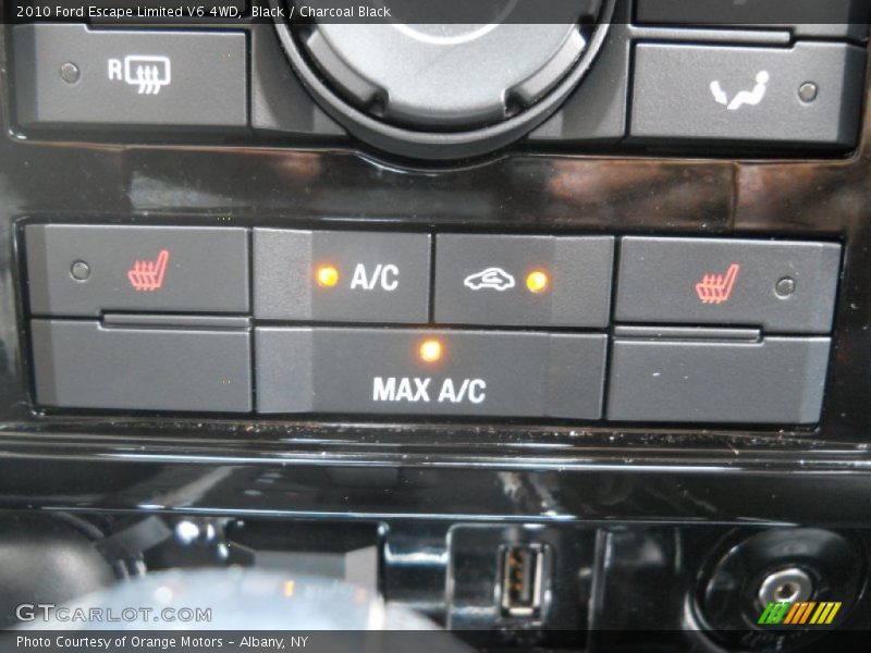 Black / Charcoal Black 2010 Ford Escape Limited V6 4WD