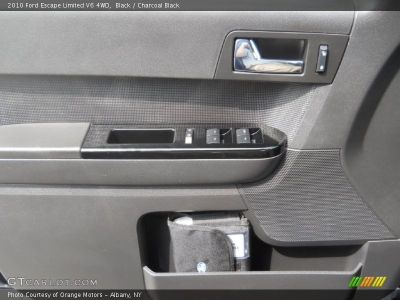 Black / Charcoal Black 2010 Ford Escape Limited V6 4WD