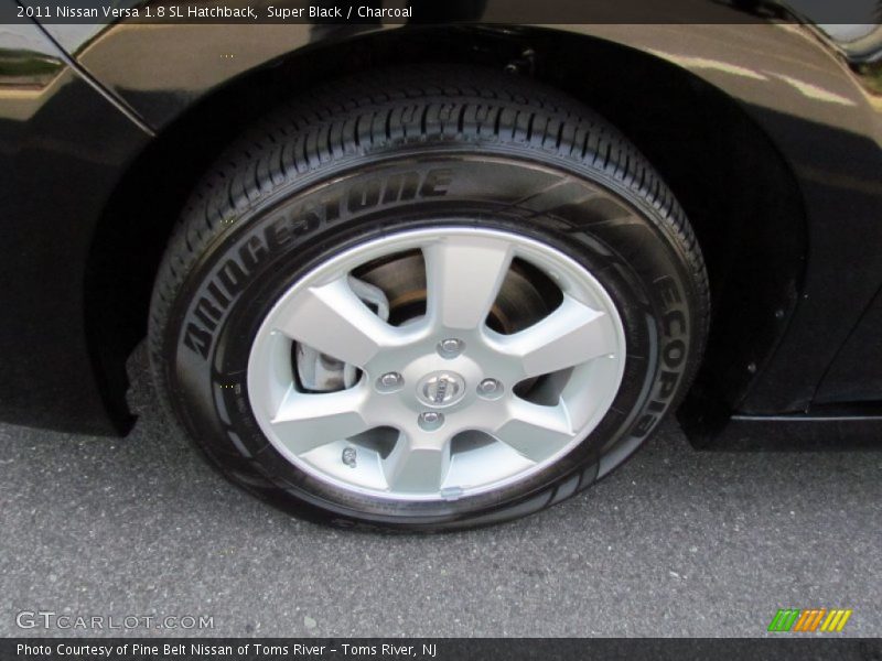 Super Black / Charcoal 2011 Nissan Versa 1.8 SL Hatchback