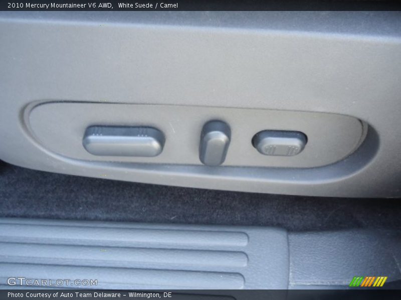 White Suede / Camel 2010 Mercury Mountaineer V6 AWD