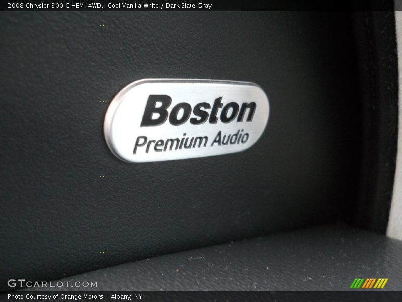 Audio System of 2008 300 C HEMI AWD