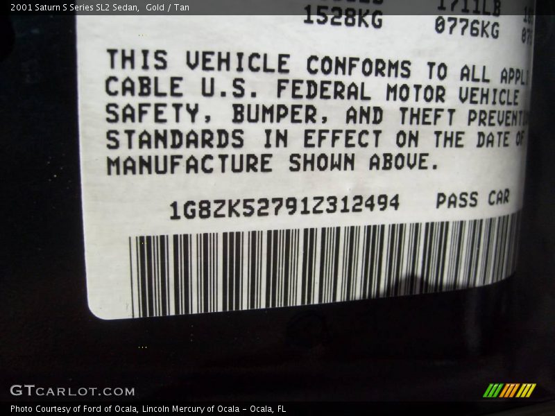 Gold / Tan 2001 Saturn S Series SL2 Sedan