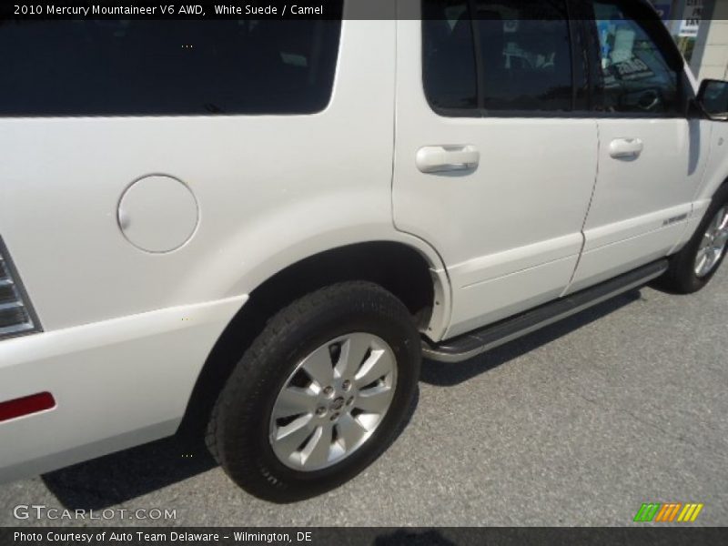 White Suede / Camel 2010 Mercury Mountaineer V6 AWD