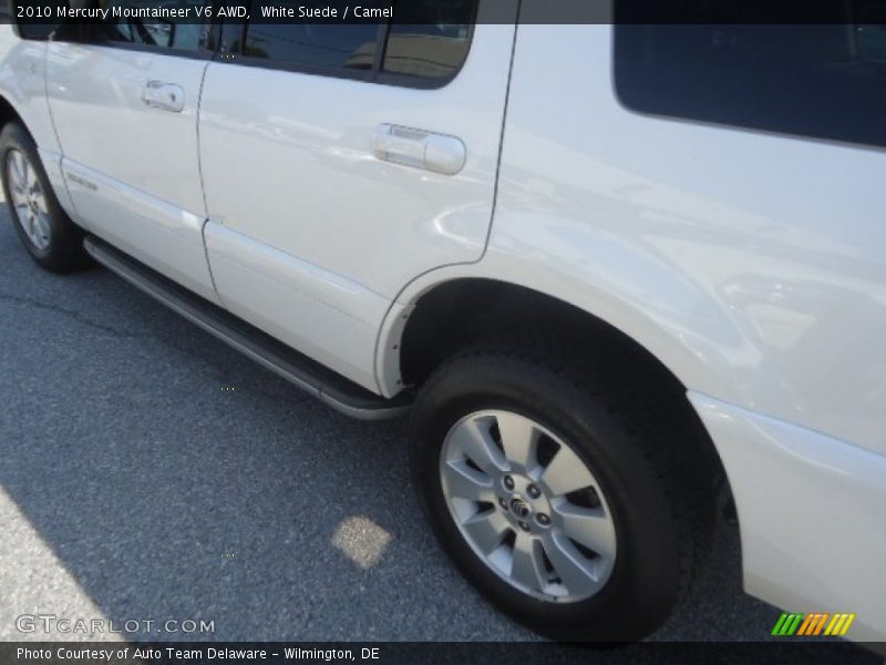 White Suede / Camel 2010 Mercury Mountaineer V6 AWD