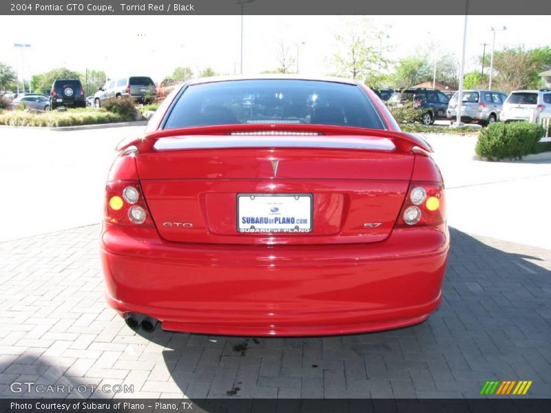 Torrid Red / Black 2004 Pontiac GTO Coupe