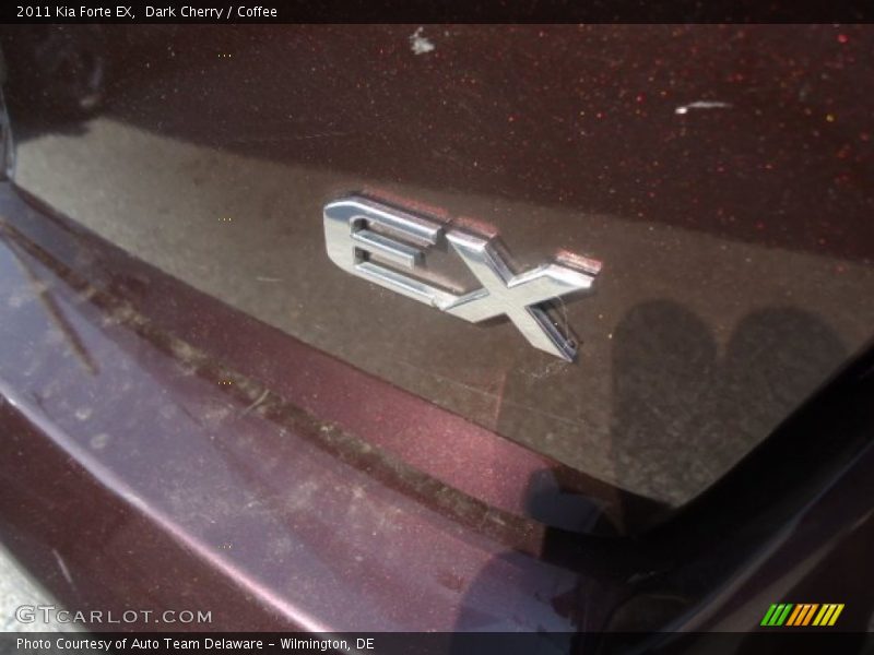 EX - 2011 Kia Forte EX