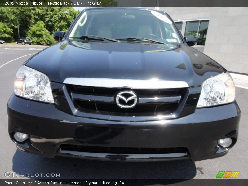 Mystic Black / Dark Flint Gray 2005 Mazda Tribute i