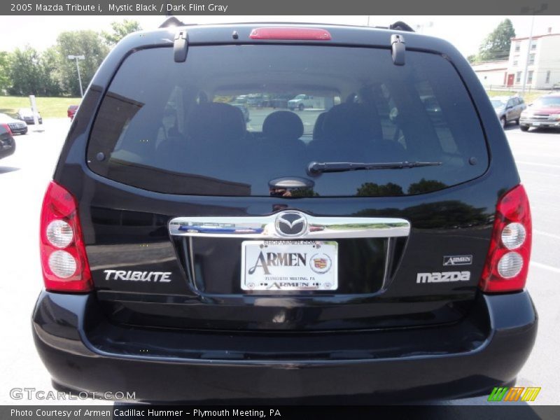 Mystic Black / Dark Flint Gray 2005 Mazda Tribute i