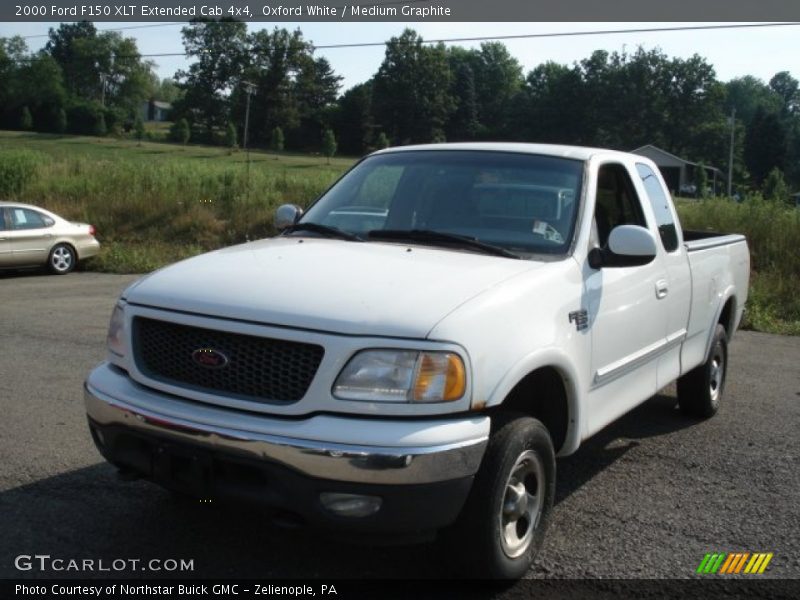 Oxford White / Medium Graphite 2000 Ford F150 XLT Extended Cab 4x4