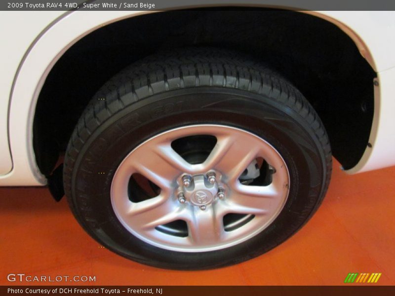 Super White / Sand Beige 2009 Toyota RAV4 4WD