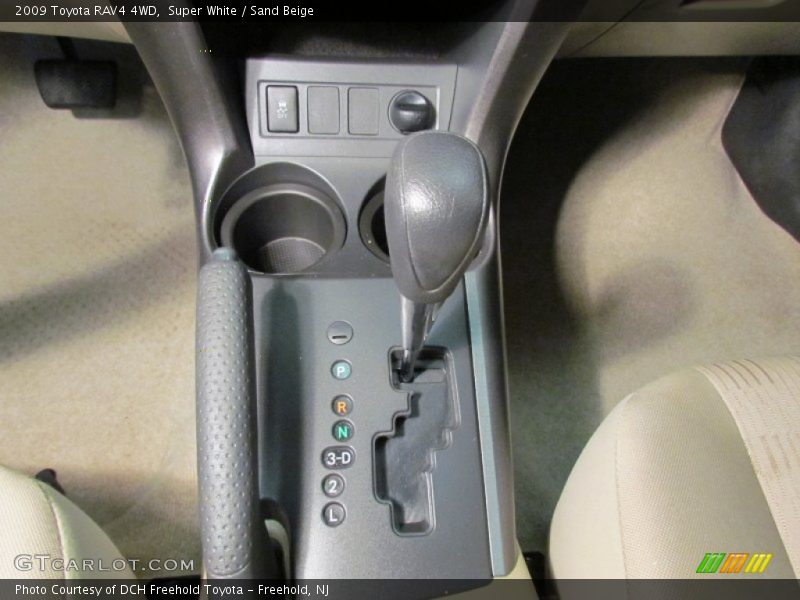 Super White / Sand Beige 2009 Toyota RAV4 4WD