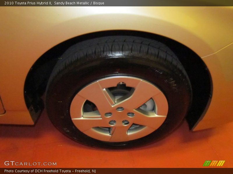 Sandy Beach Metallic / Bisque 2010 Toyota Prius Hybrid II