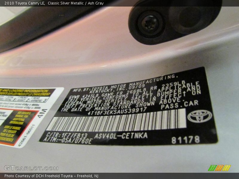 Classic Silver Metallic / Ash Gray 2010 Toyota Camry LE