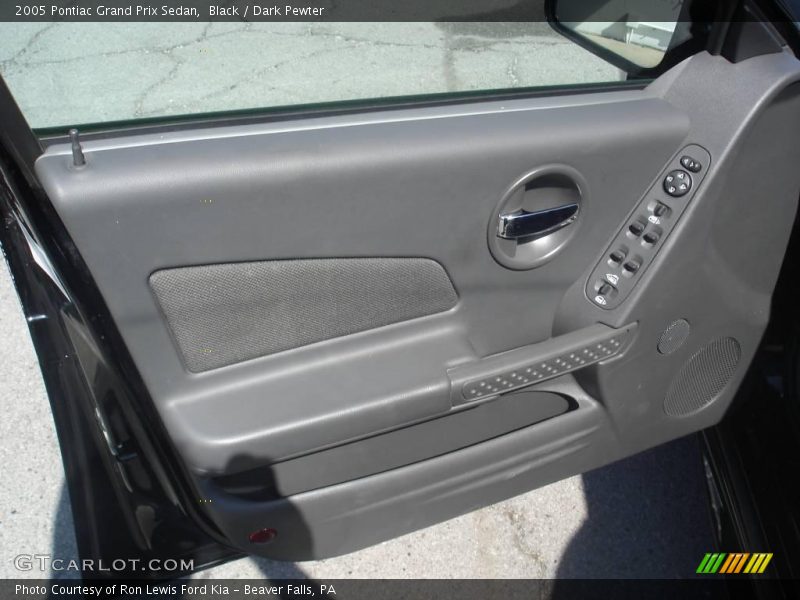 Black / Dark Pewter 2005 Pontiac Grand Prix Sedan