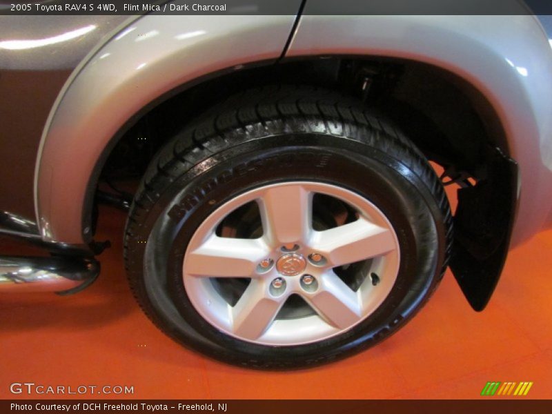 Flint Mica / Dark Charcoal 2005 Toyota RAV4 S 4WD