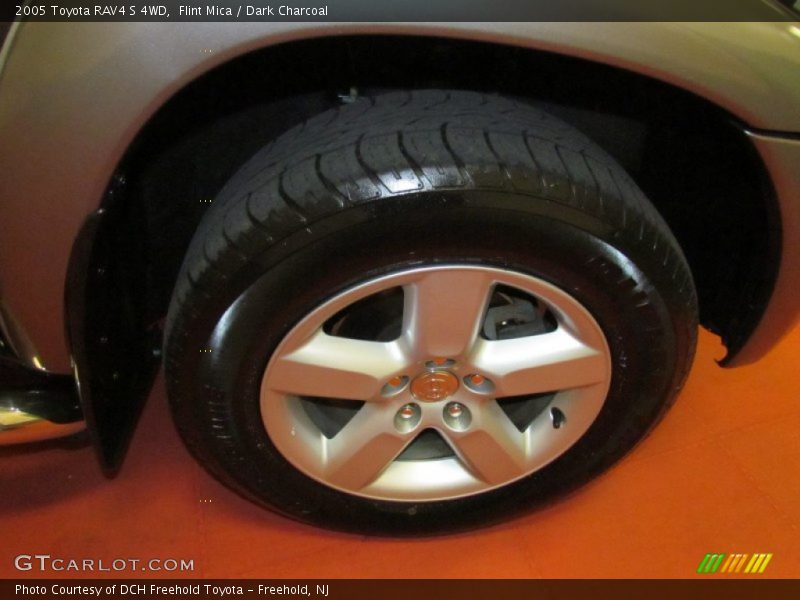 Flint Mica / Dark Charcoal 2005 Toyota RAV4 S 4WD