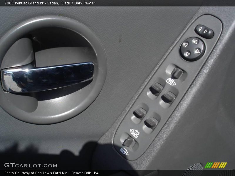 Black / Dark Pewter 2005 Pontiac Grand Prix Sedan