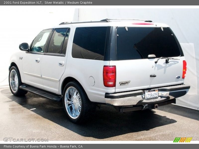 Silver Metallic / Medium Graphite 2001 Ford Expedition XLT