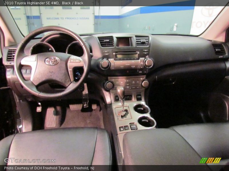 Black / Black 2010 Toyota Highlander SE 4WD