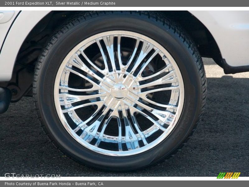 Silver Metallic / Medium Graphite 2001 Ford Expedition XLT