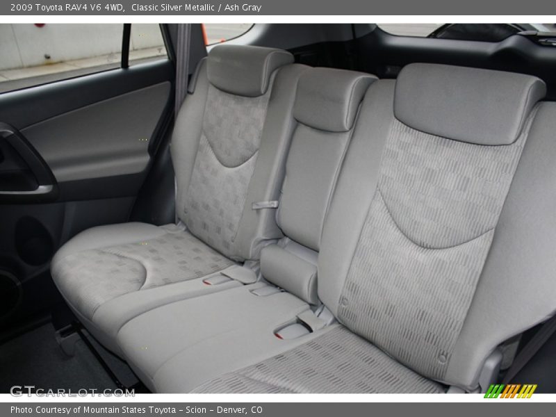 Rear Seat of 2009 RAV4 V6 4WD