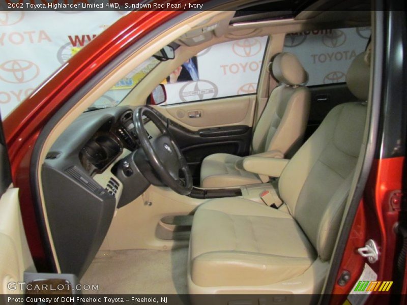 Sundown Red Pearl / Ivory 2002 Toyota Highlander Limited 4WD