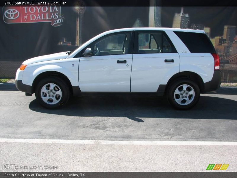 White / Light Tan 2003 Saturn VUE