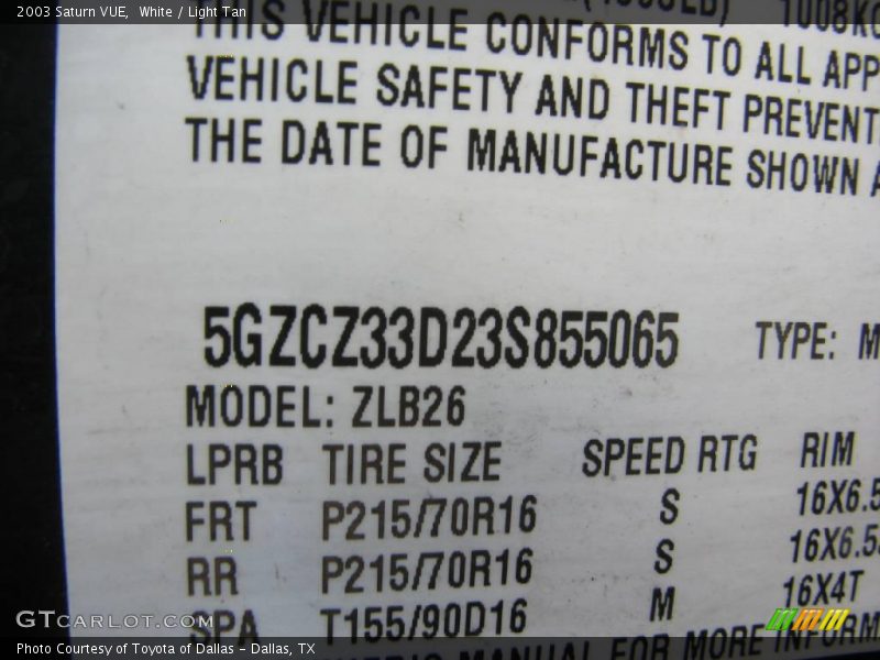 White / Light Tan 2003 Saturn VUE