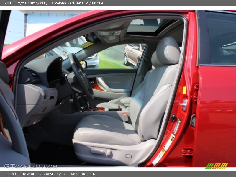 Barcelona Red Metallic / Bisque 2011 Toyota Camry XLE