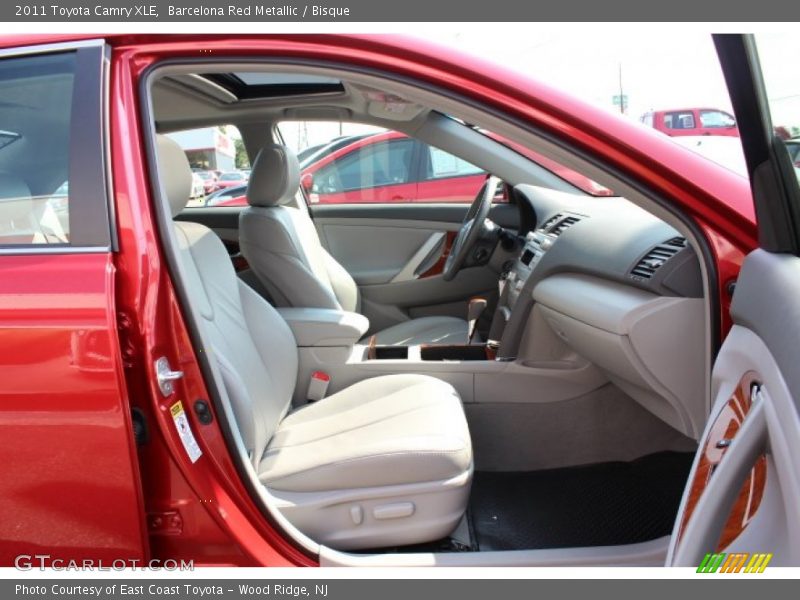 Barcelona Red Metallic / Bisque 2011 Toyota Camry XLE