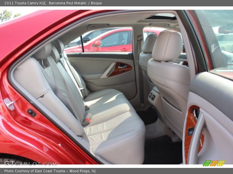 Barcelona Red Metallic / Bisque 2011 Toyota Camry XLE