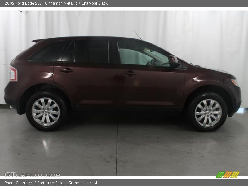 Cinnamon Metallic / Charcoal Black 2009 Ford Edge SEL