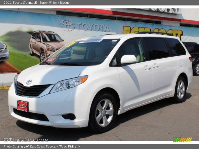 Super White / Bisque 2011 Toyota Sienna LE