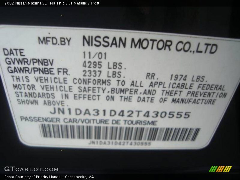 Majestic Blue Metallic / Frost 2002 Nissan Maxima SE