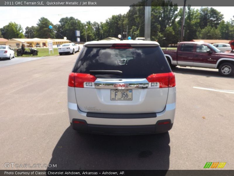 Quicksilver Metallic / Jet Black 2011 GMC Terrain SLE