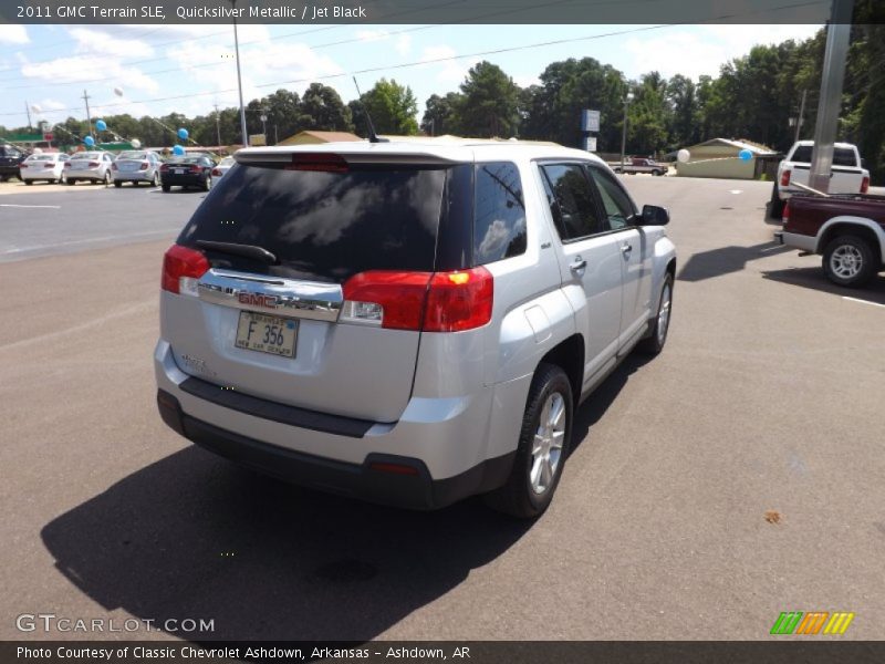 Quicksilver Metallic / Jet Black 2011 GMC Terrain SLE